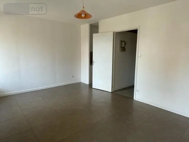 Location appartement Ronchin 59790 Nord 59 25 m2 1 pièce 514 euros LJ00658-59019 005