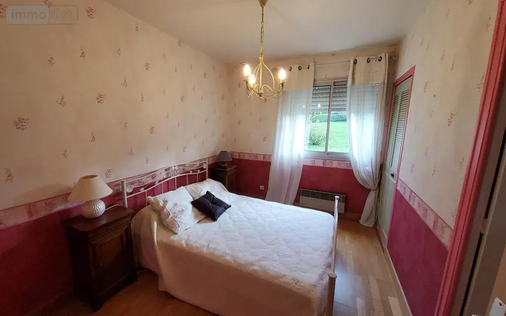 Maison a vendre Carhaix-Plouguer 29270 Finistère 29 171 m2 7 pièces 299250 euros 29066-3739 026