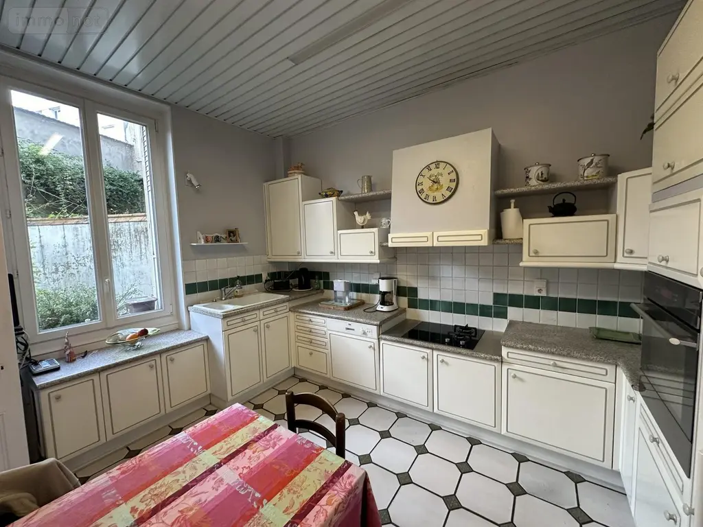 Maison a vendre Vichy 03200 Allier 03 242 m2 10 pièces 367000 euros 2024/879-03020 010