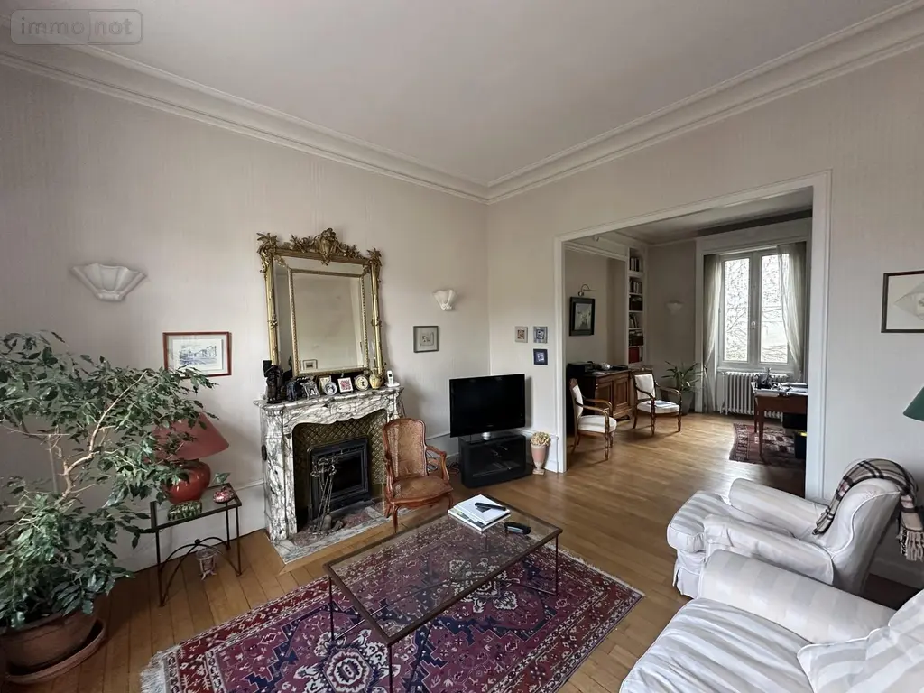 Maison a vendre Vichy 03200 Allier 03 242 m2 10 pièces 367000 euros 2024/879-03020 019