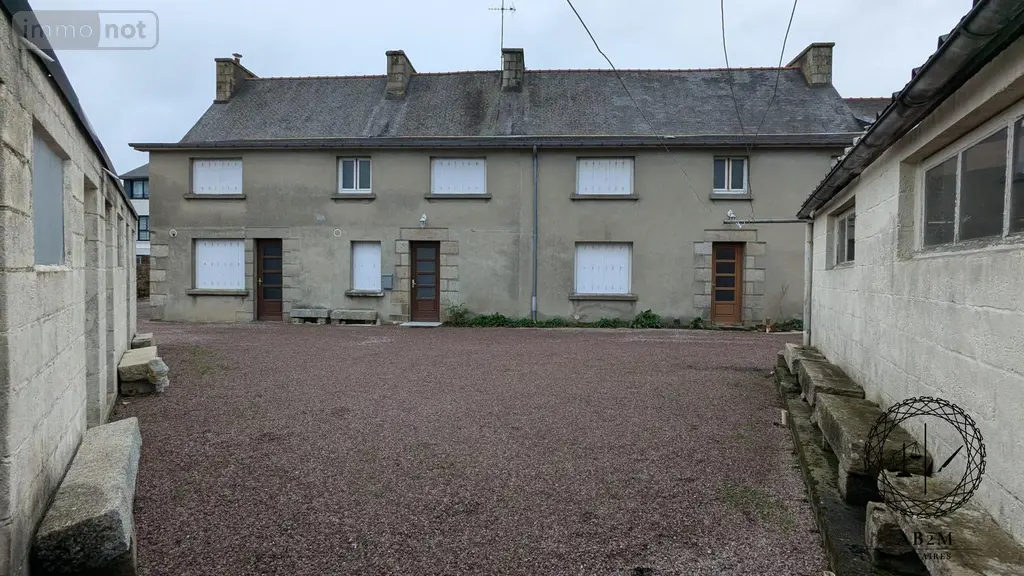 Immeuble de rapport a vendre Perros-Guirec 22700 Côtes-d'Armor 22 318 m2 671840 euros VI050-22093 010
