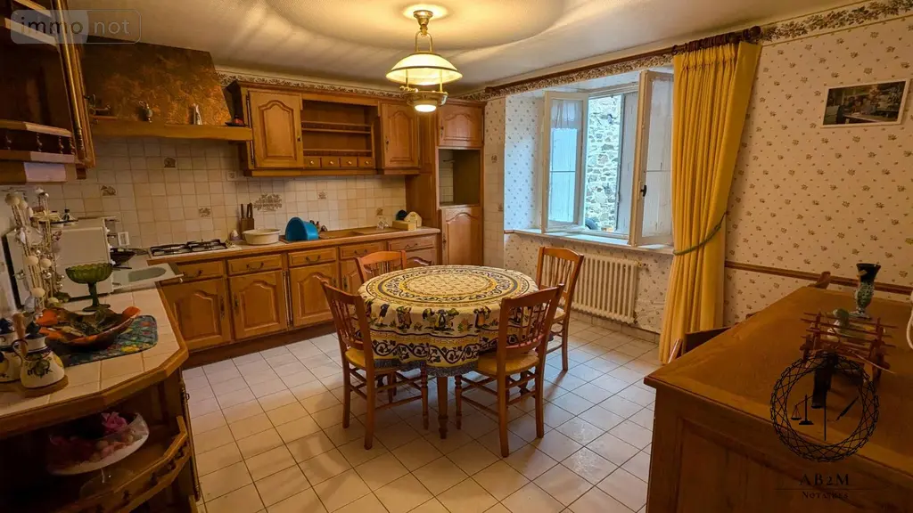 Immeuble de rapport a vendre Perros-Guirec 22700 Côtes-d'Armor 22 318 m2 671840 euros VI050-22093 017