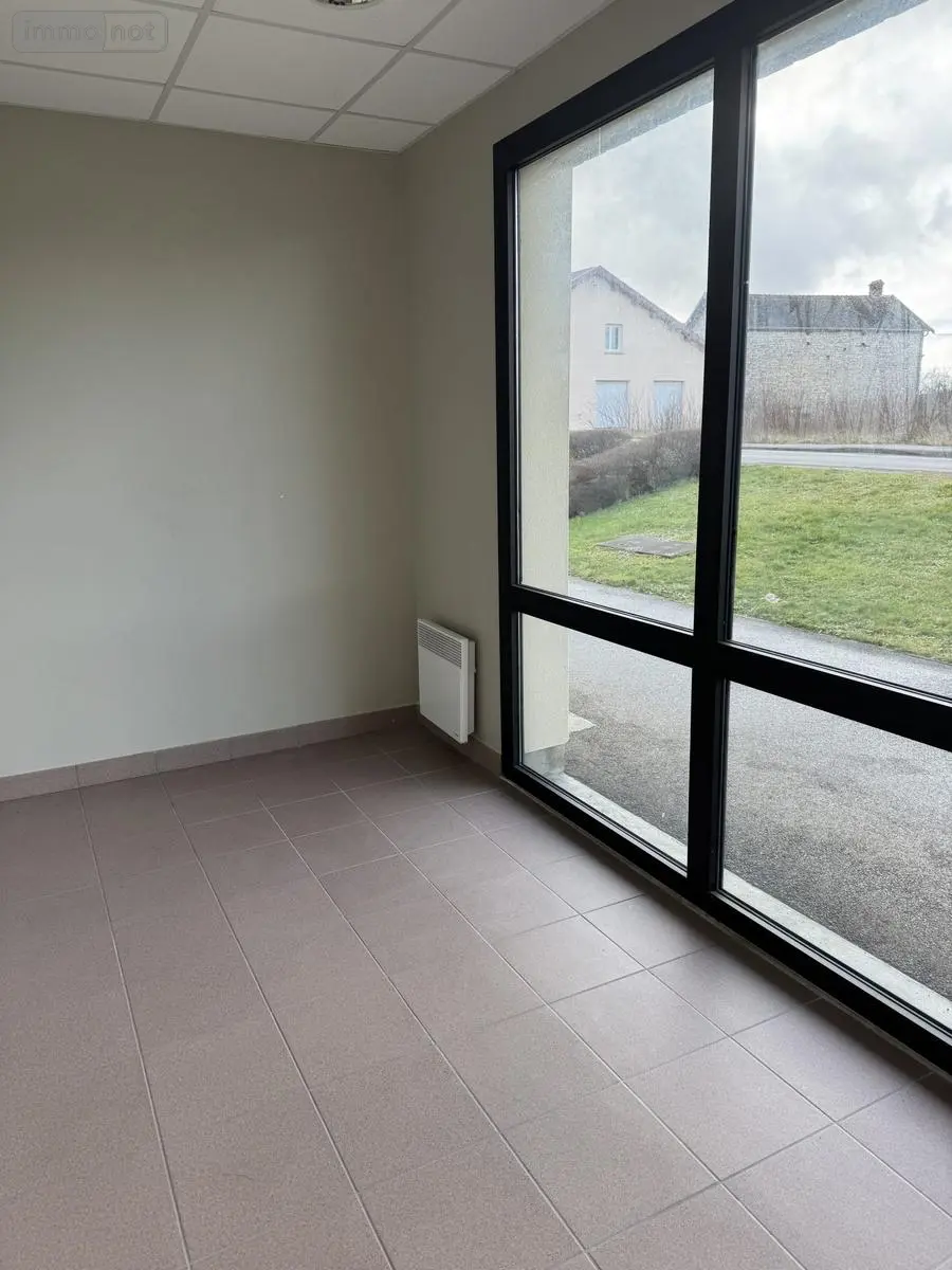 Location fonds et murs commerciaux Amancey 25330 Doubs 25 8 m2 1 pièce 100 euros LP117-25014 003