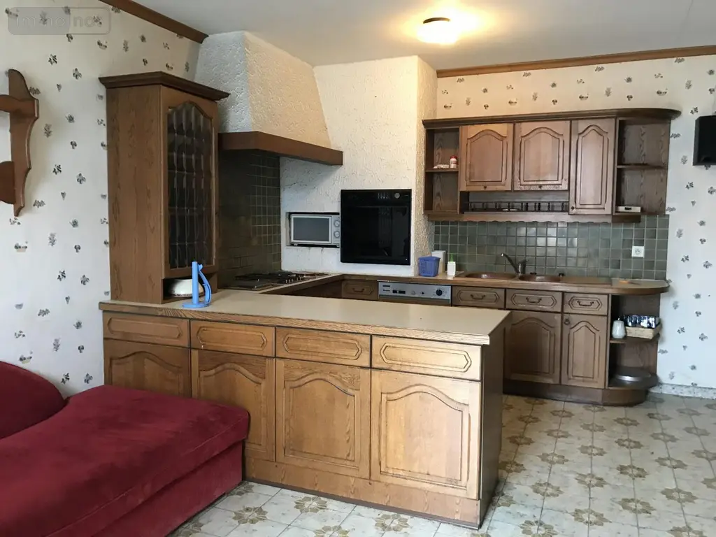 Fonds et murs commerciaux a vendre Parcey 39100 Jura 39 353 m2 230000 euros VP106-39032 006