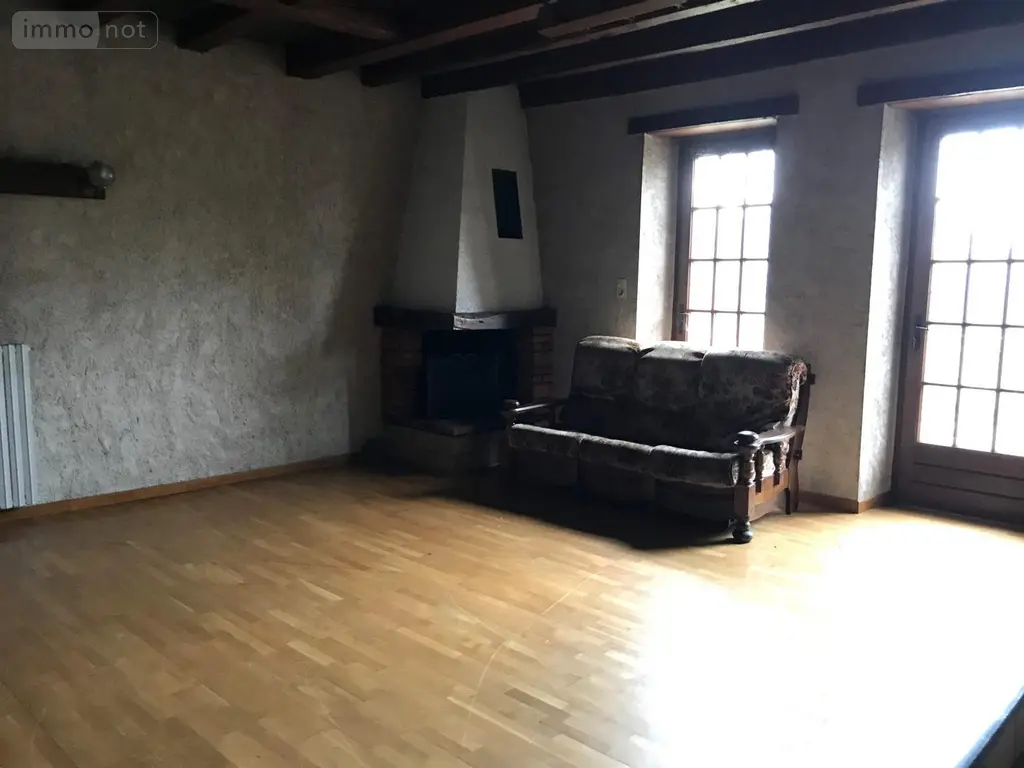Fonds et murs commerciaux a vendre Parcey 39100 Jura 39 353 m2 230000 euros VP106-39032 008