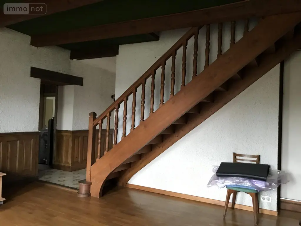 Fonds et murs commerciaux a vendre Parcey 39100 Jura 39 353 m2 230000 euros VP106-39032 010