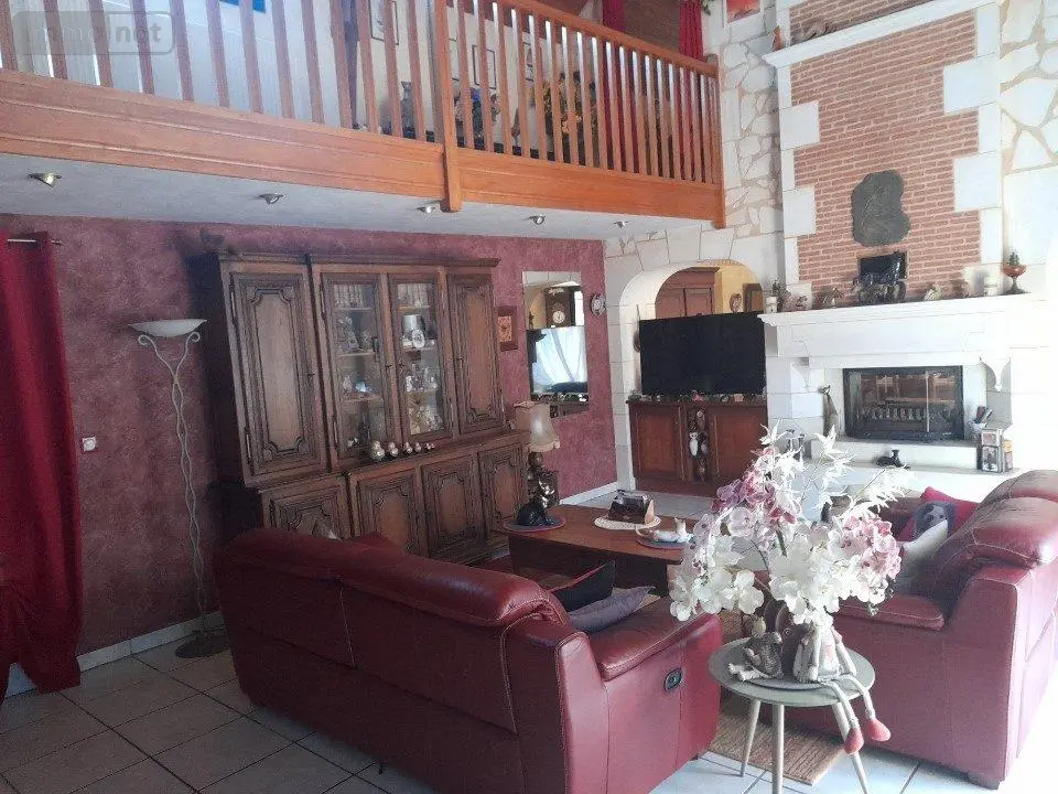 Maison a vendre Elven 56250 Morbihan 56 170 m2 7 pièces 521200 euros VM1717-56008 011
