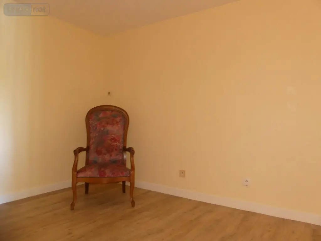 Location appartement Redon 35600 Ille-et-Vilaine 35 47 m2 2 pièces 550 euros 35066-853-35066 004