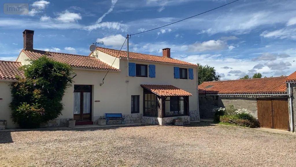 Maison a vendre Maché 85190 Vendée 85 352 m2 12 pièces 610700 euros 092/M/2510-85092 002