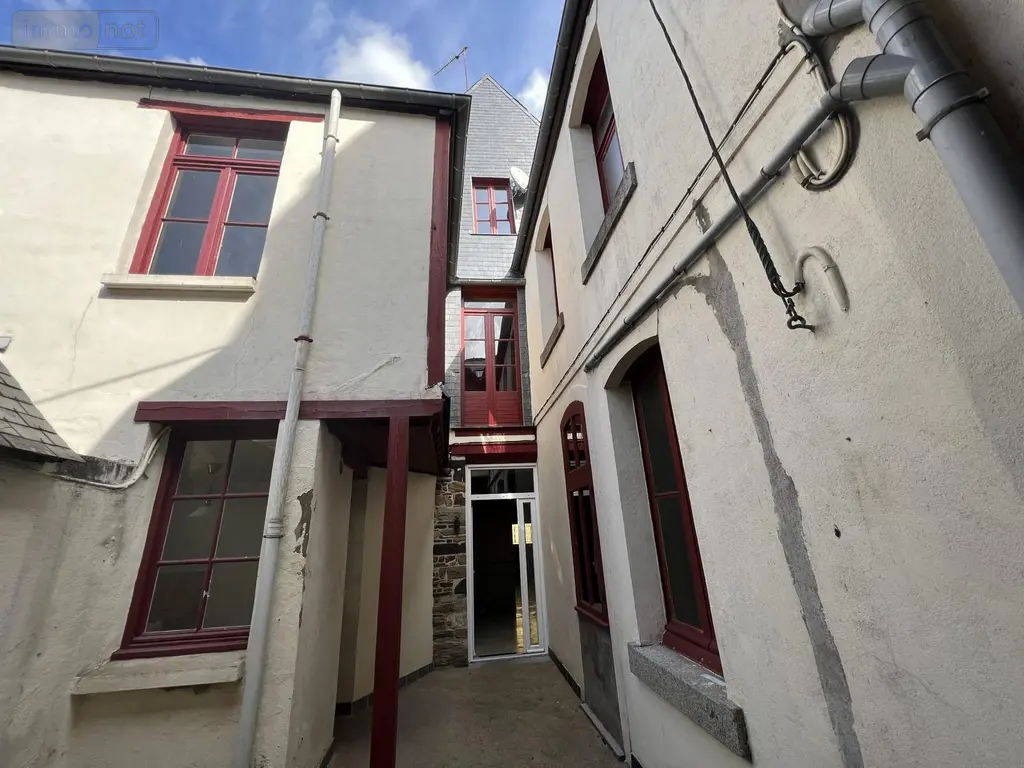 Maison a vendre Châteaugiron 35410 Ille-et-Vilaine 35 150 m2 6 pièces 229120 euros VM2387-35018 014