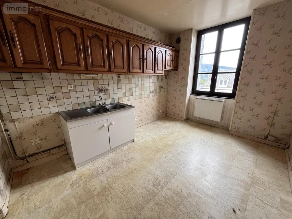 Appartement a vendre Condat 15190 Cantal 15 42 m2 2 pièces 29600 euros 90T-15029 002