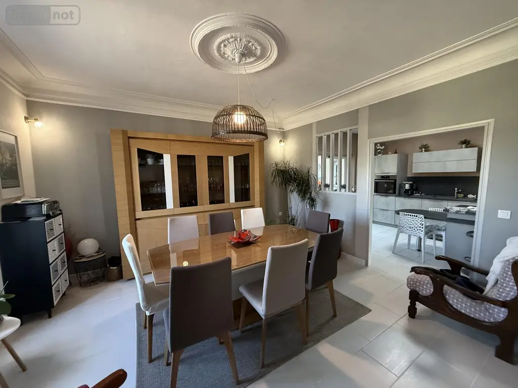 Maison a vendre Escurolles 03110 Allier 03 159 m2 7 pièces 275000 euros 2025/974-03020 010