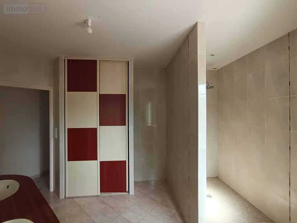 Maison a vendre Challans 85300 Vendée 85 168 m2 5 pièces 394000 euros 998/M/2355-85092 010