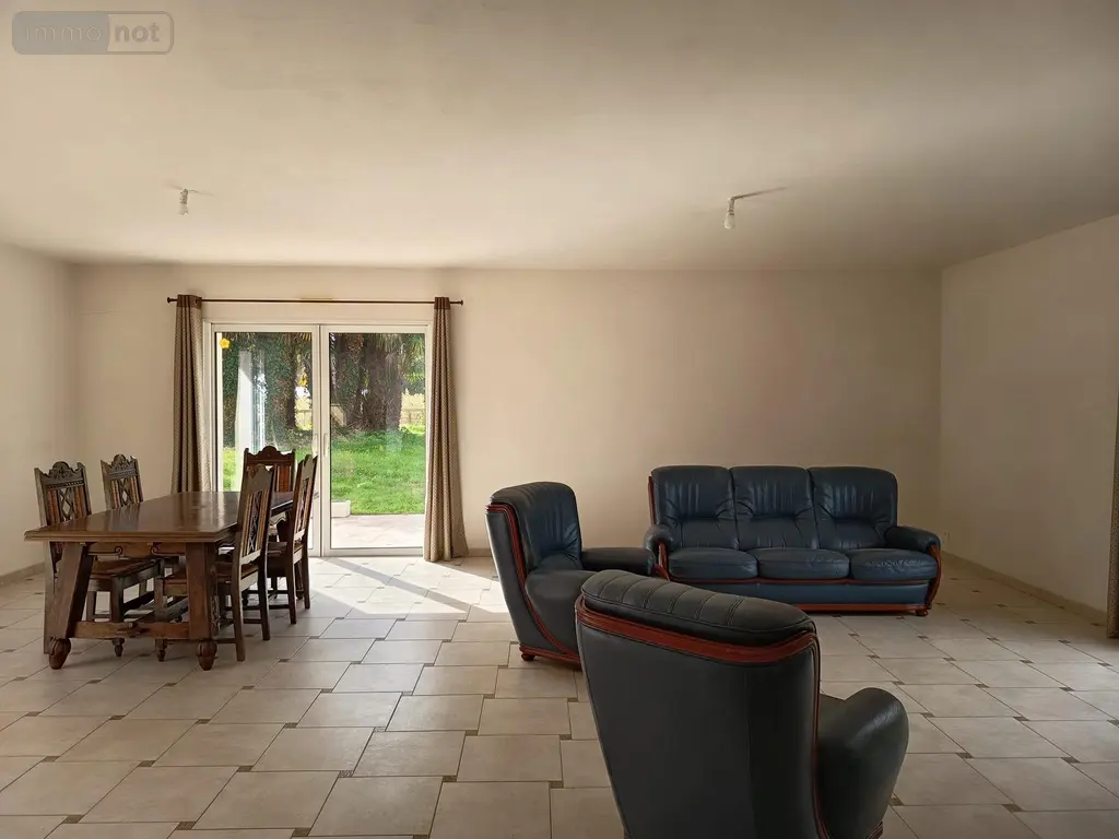Maison a vendre Challans 85300 Vendée 85 168 m2 5 pièces 394000 euros 998/M/2355-85092 005
