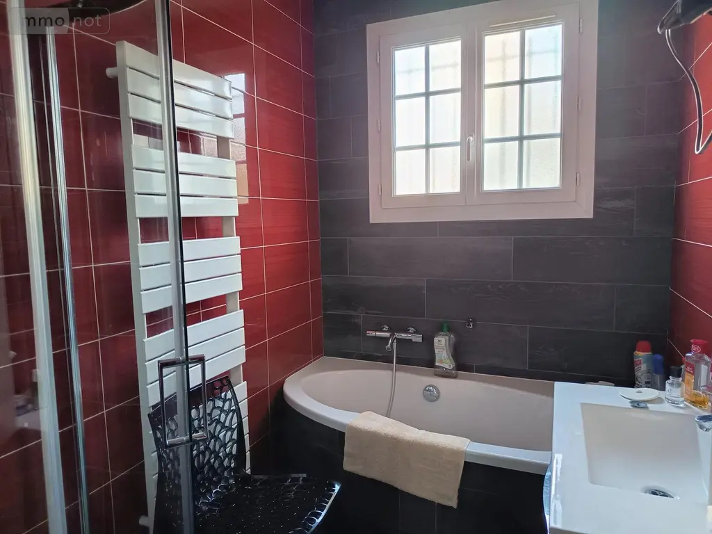 Maison a vendre Saint-Jean-de-Monts 85160 Vendée 85 123 m2 5 pièces 295500 euros 998/M/2363-85092 009