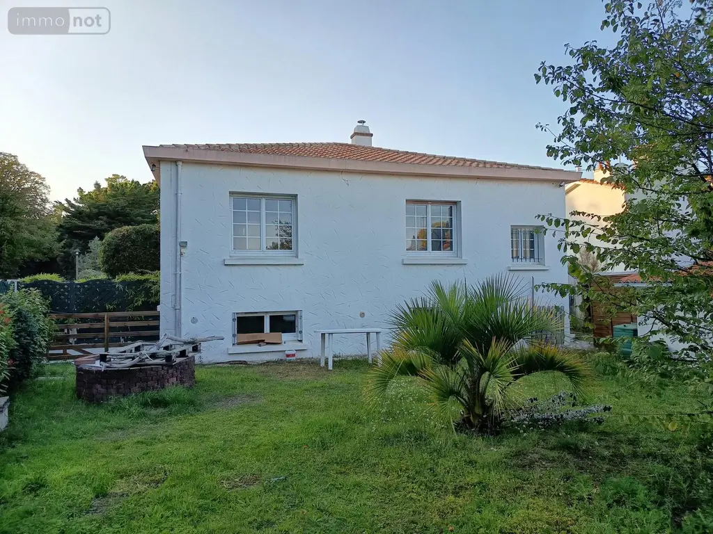 Maison a vendre Saint-Jean-de-Monts 85160 Vendée 85 123 m2 5 pièces 295500 euros 998/M/2363-85092 012