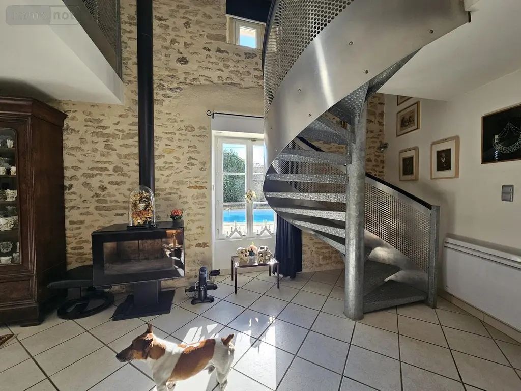 Maison a vendre Plaine-et-Vallées 79600 Deux-Sèvres 79 207 m2 5 pièces 275600 euros 79025-300-79025 005