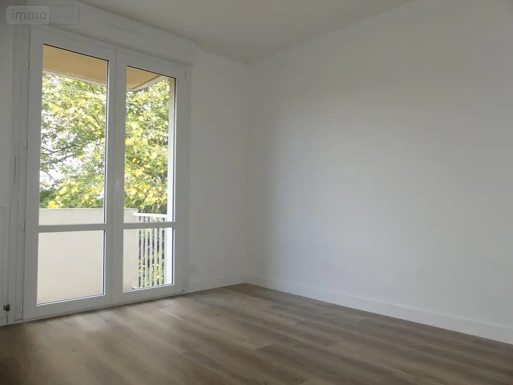 Location appartement Redon 35600 Ille-et-Vilaine 35 66 m2 3 pièces 700 euros 35066-879-35066 004