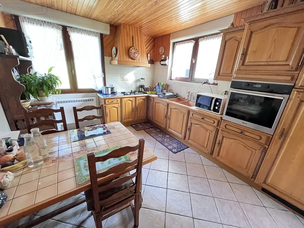 Maison a vendre Ydes 15210 Cantal 15 196 m2 6 pièces 371000 euros 93T-15029 005