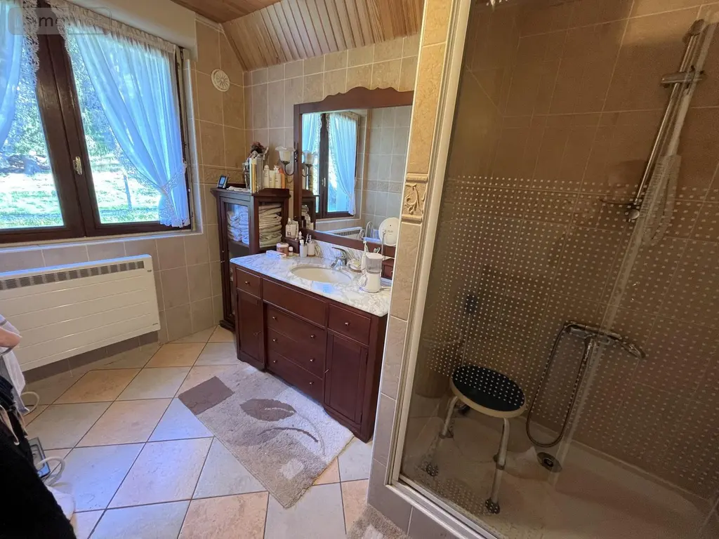 Maison a vendre Ydes 15210 Cantal 15 196 m2 6 pièces 371000 euros 93T-15029 008