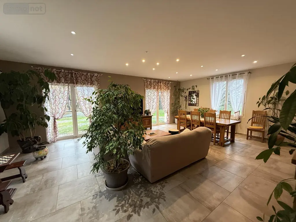 Maison a vendre Vendat 03110 Allier 03 174 m2 5 pièces 436000 euros 2025/987-03020 005