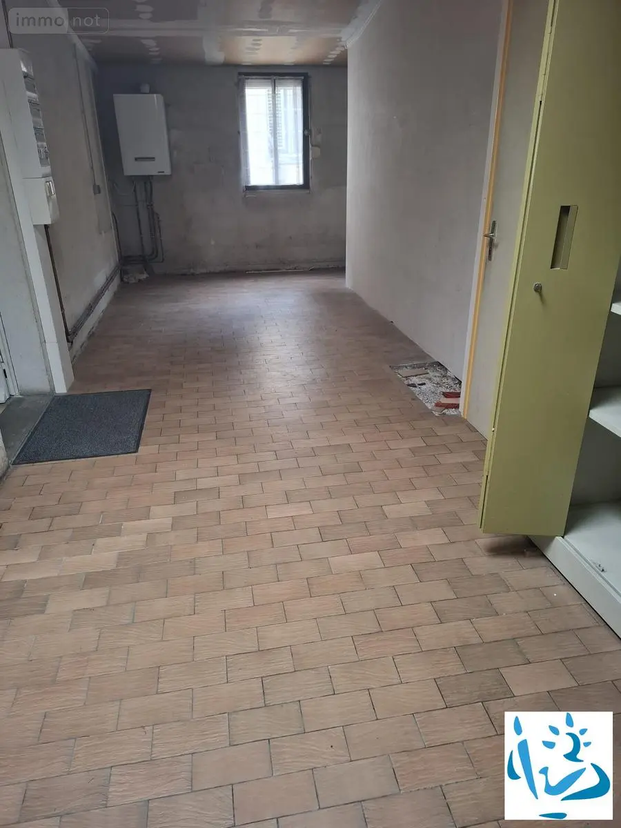 Location appartement Mortagne-au-Perche 61400 Orne 61 129 m2 6 pièces 737 euros SVA02-61091 007