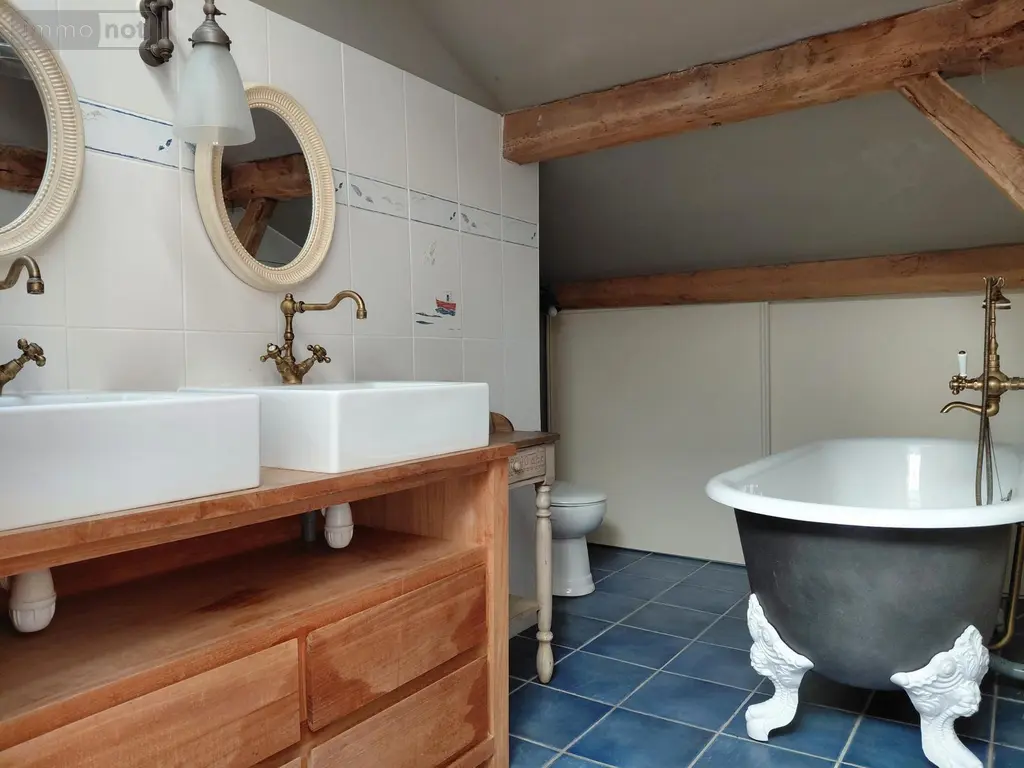 Maison a vendre La Garnache 85710 Vendée 85 438 m2 10 pièces 799000 euros VM5785-85092 012