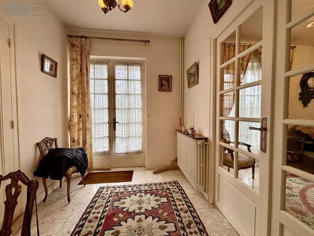 Maison a vendre Montmorillon 86500 Vienne 86 207 m2 8 pièces 157000 euros VM562-86001 006