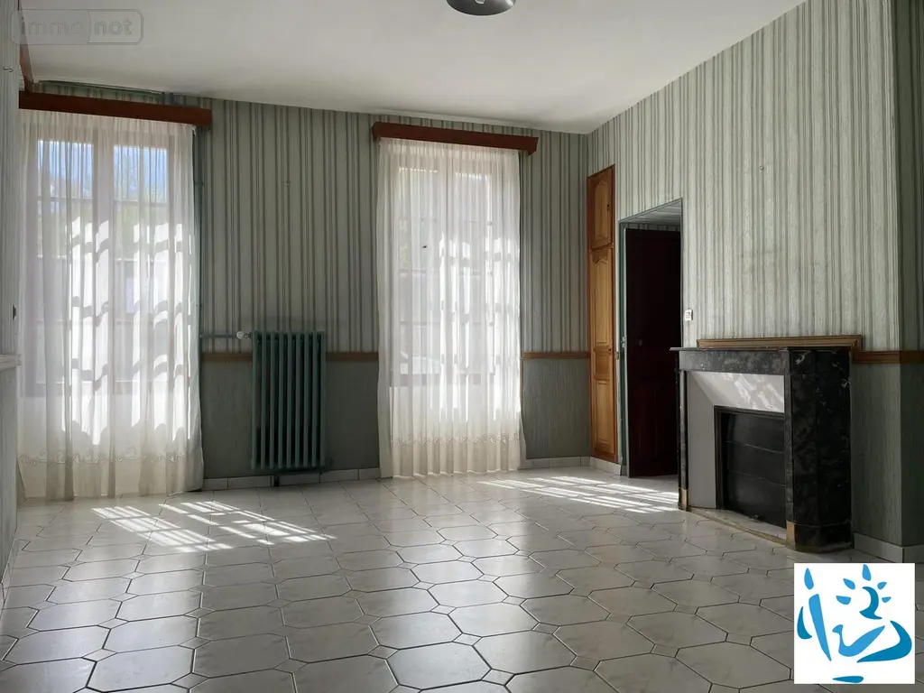 Maison a vendre Mortagne-au-Perche 61400 Orne 61 114 m2 6 pièces 179350 euros MAP0572-61091 004
