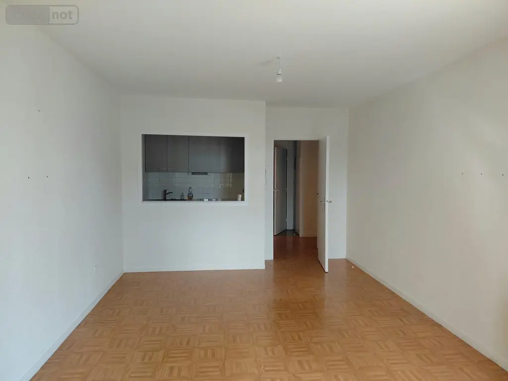 Appartement a vendre Challans 85300 Vendée 85 51 m2 2 pièces 53000 euros VA2286-85092 005