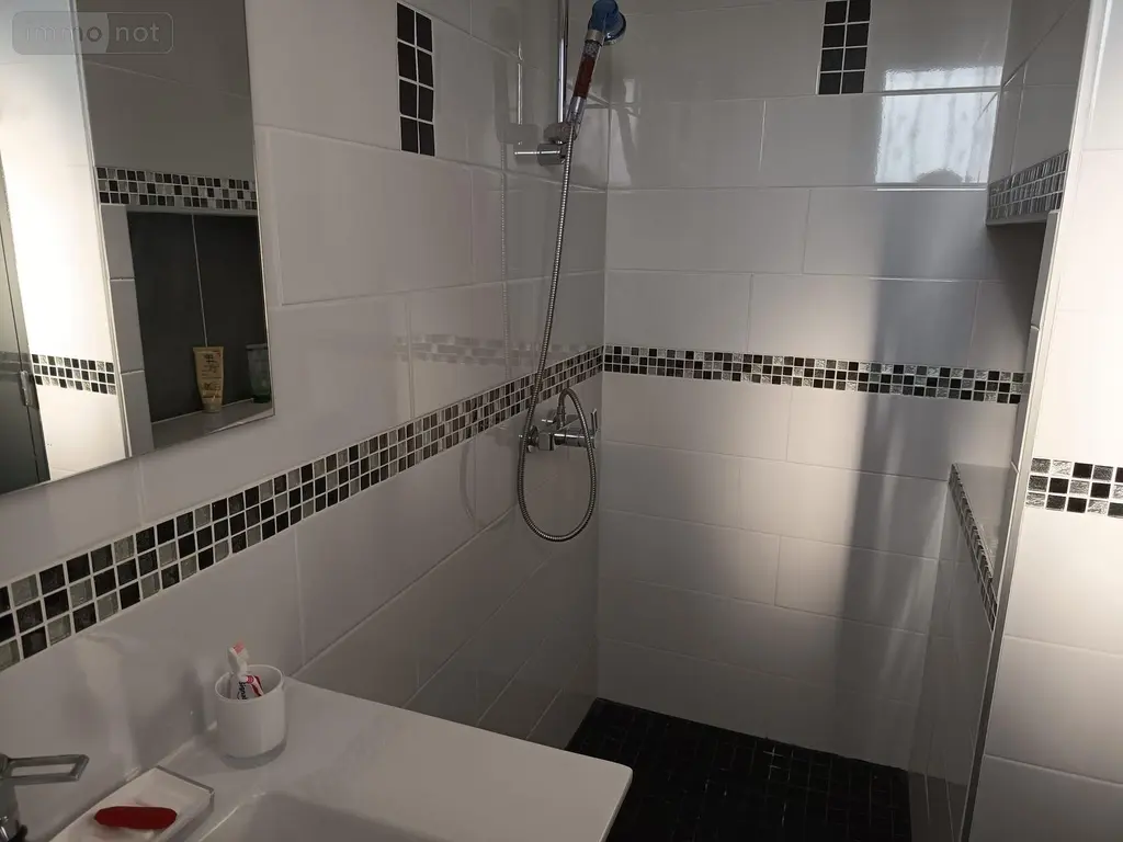Maison a vendre Sallertaine 85300 Vendée 85 207 m2 6 pièces 332600 euros VM5841-85092 013