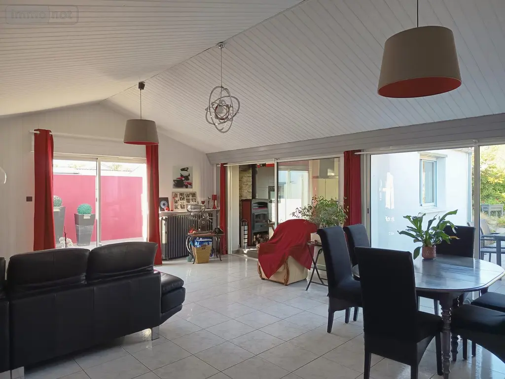 Maison a vendre Sallertaine 85300 Vendée 85 207 m2 6 pièces 332600 euros VM5841-85092 007