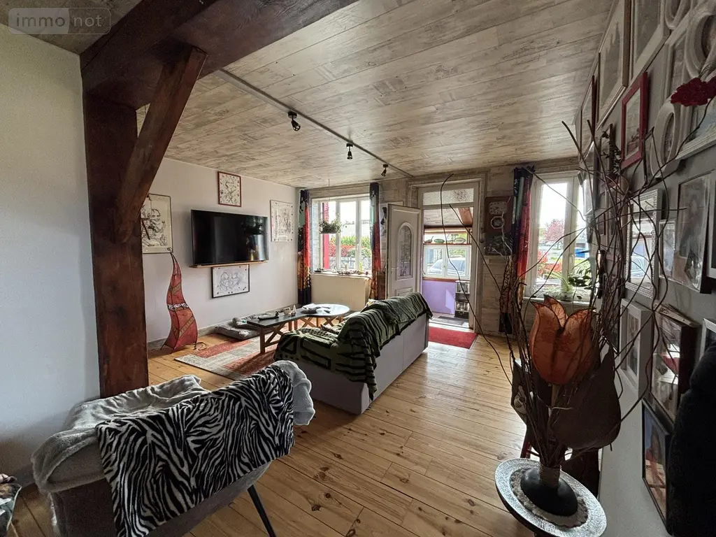 Maison a vendre Lanobre 15270 Cantal 15 174 m2 9 pièces 153700 euros 103T-15029 005