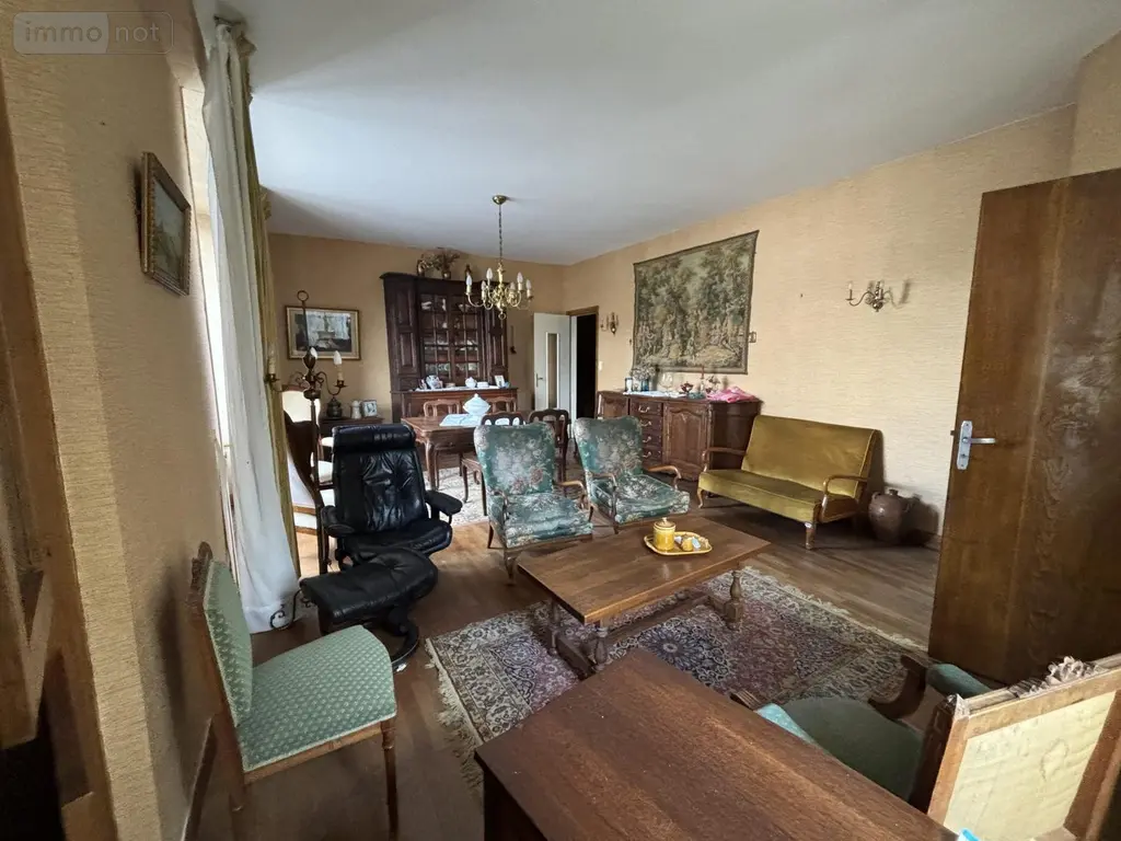 Maison a vendre Cheylade 15400 Cantal 15 280 m2 10 pièces 148400 euros 101T-15029 006