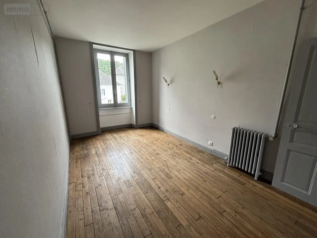 Maison a vendre Champs-sur-Tarentaine-Marchal 15270 Cantal 15 94 m2 5 pièces 100700 euros 110T-15029 009