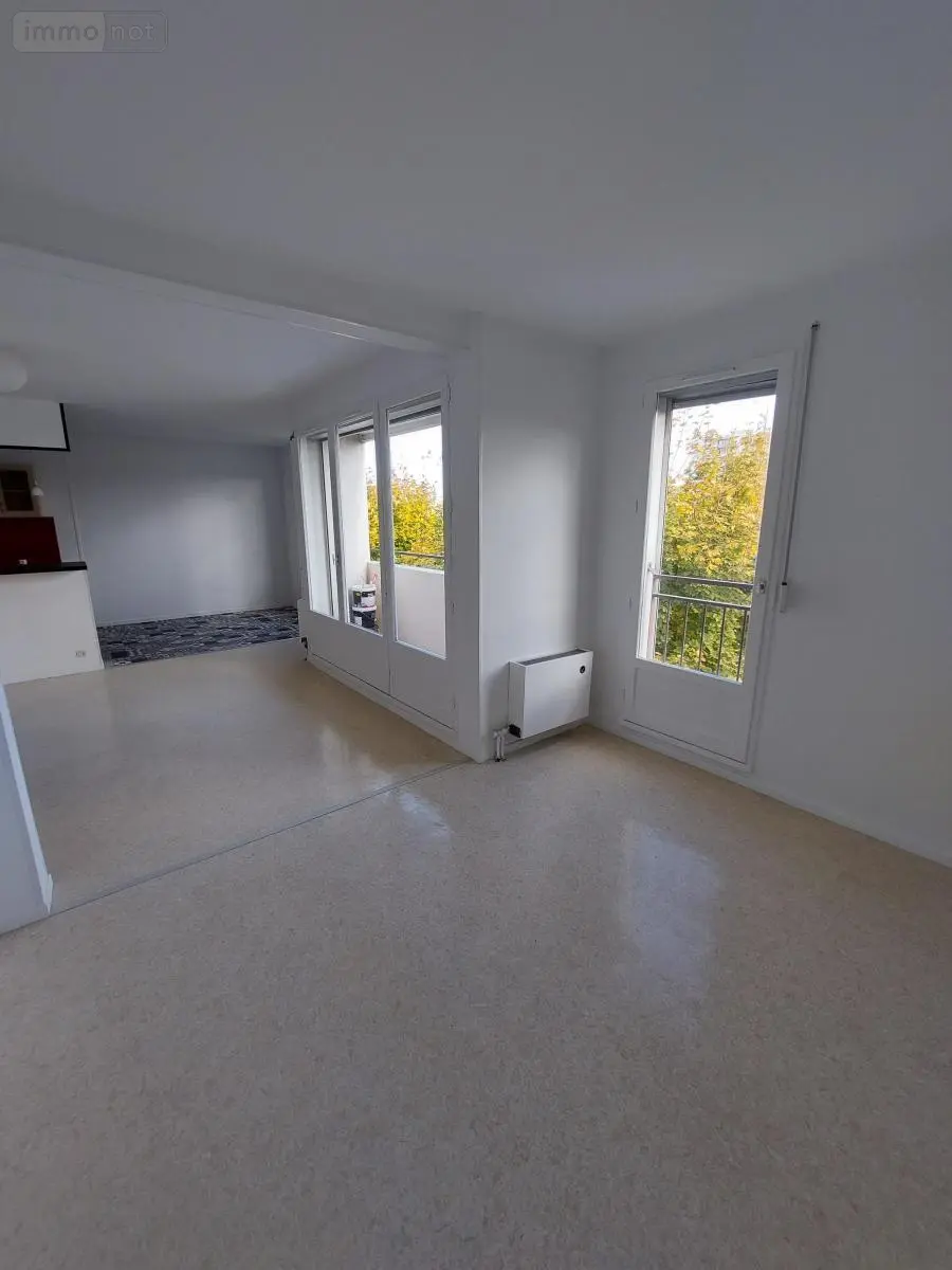 Location appartement Reims 51100 Marne 51 74 m2 4 pièces 812 euros 51046-L484 007