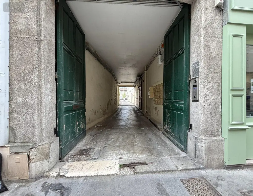 Garage et parking a vendre Poitiers 86000 Vienne 86 126000 euros VS023-86001 002
