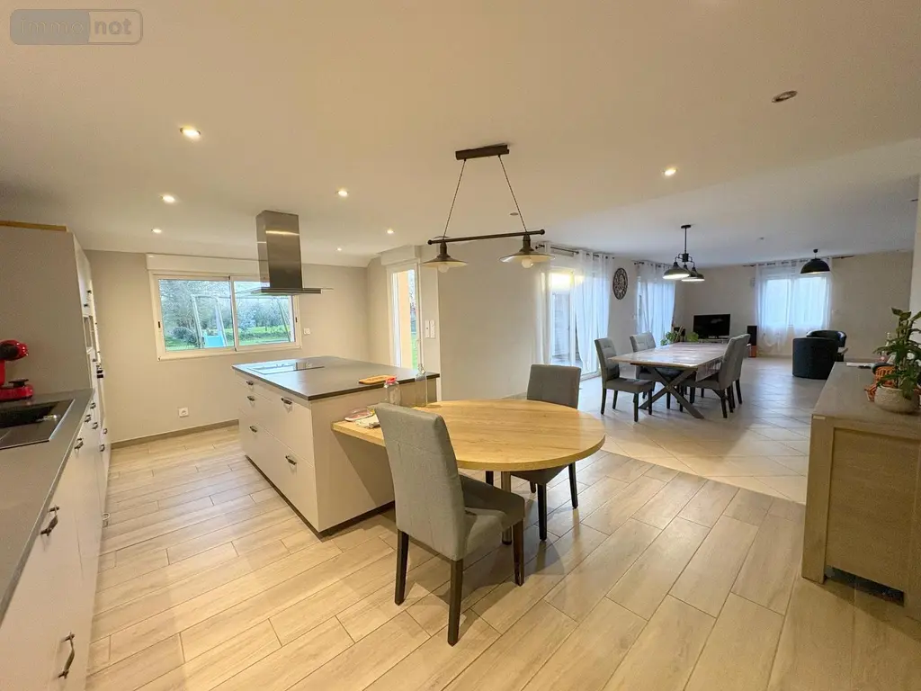 Maison a vendre Chanteloup 50510 Manche 50 165 m2 8 pièces 374400 euros VM3880-50026 002
