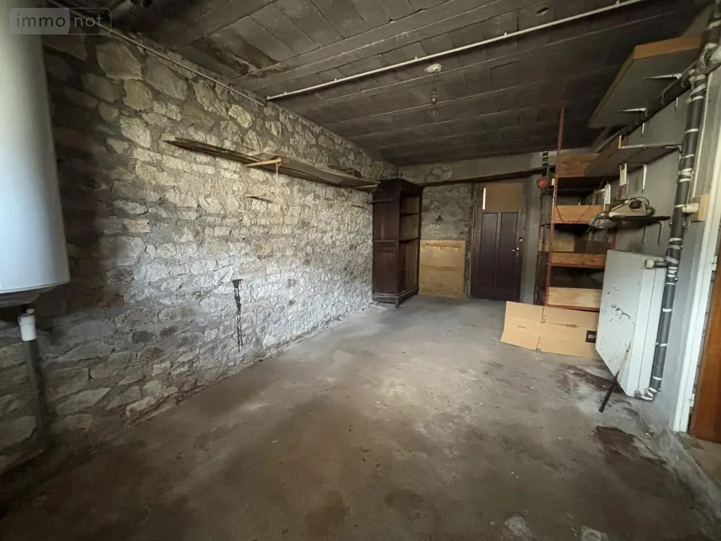 Maison a vendre Riom-ès-Montagnes 15400 Cantal 15 99 m2 6 pièces 89500 euros 120T-15029 003