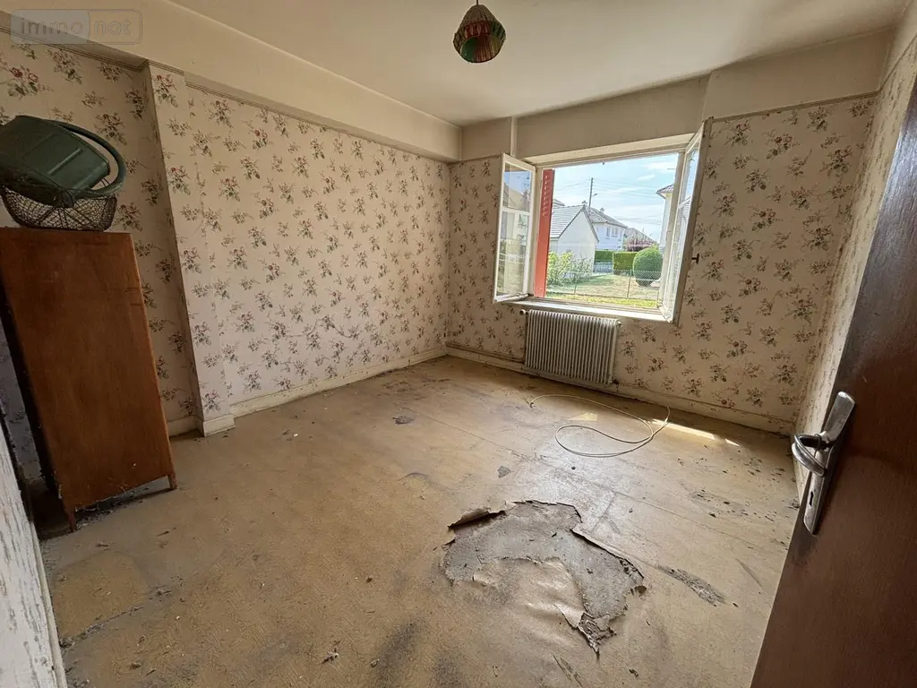 Maison a vendre Riom-ès-Montagnes 15400 Cantal 15 99 m2 6 pièces 89500 euros 120T-15029 005