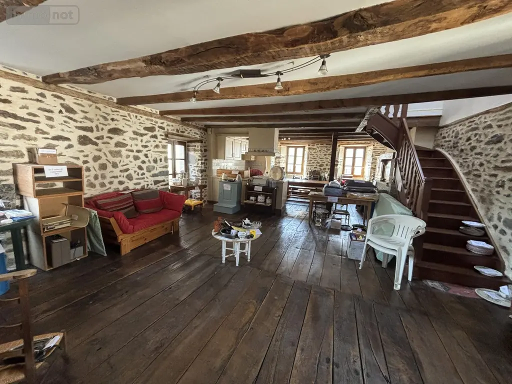 Maison a vendre Saignes 15240 Cantal 15 177 m2 5 pièces 180200 euros 122T-15029 005