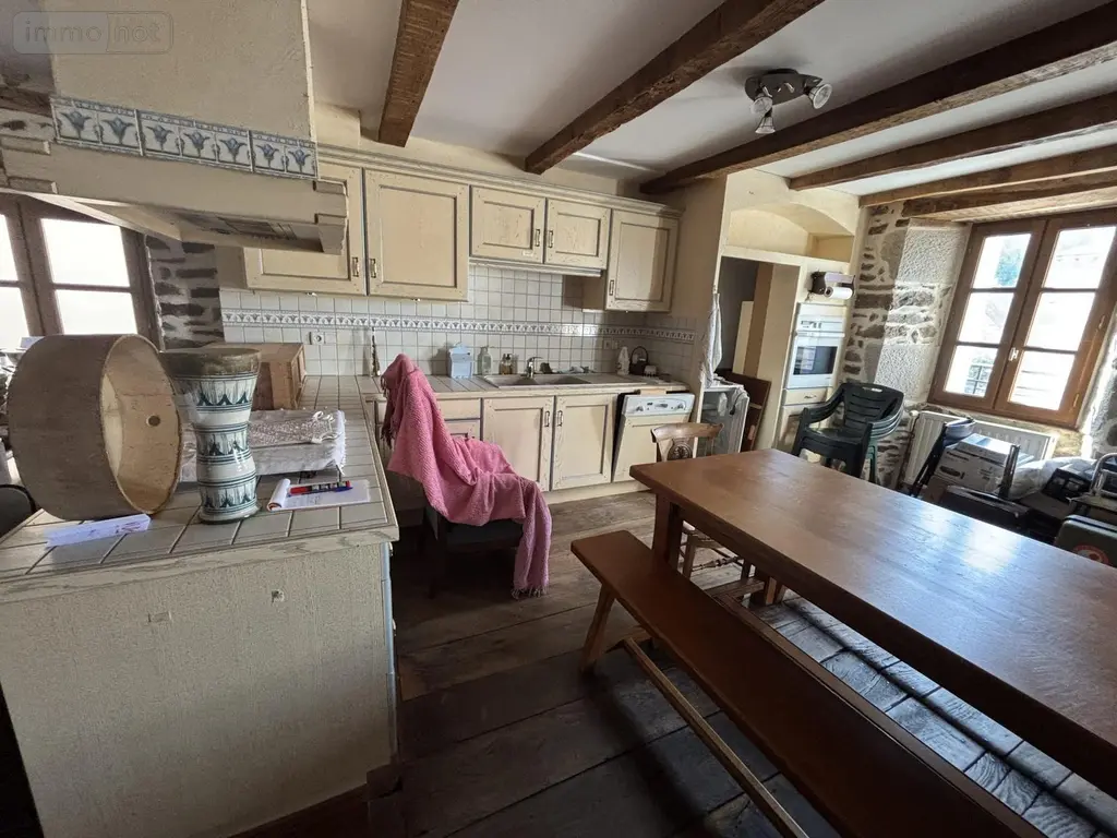 Maison a vendre Saignes 15240 Cantal 15 177 m2 5 pièces 180200 euros 122T-15029 006