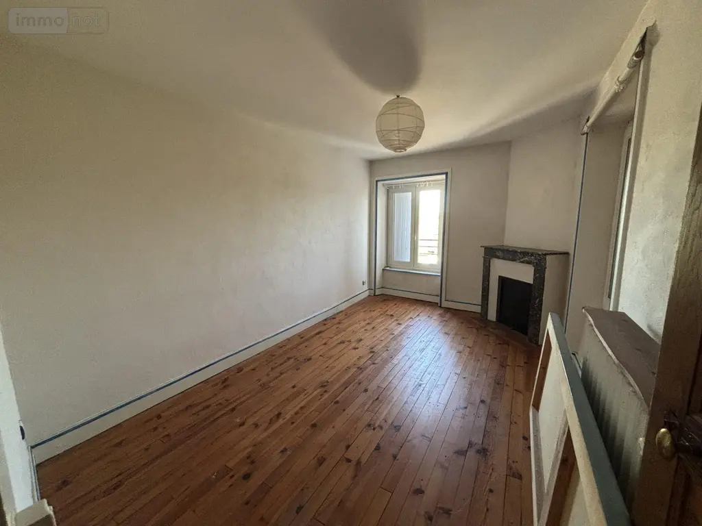 Maison a vendre Saignes 15240 Cantal 15 177 m2 5 pièces 180200 euros 122T-15029 010