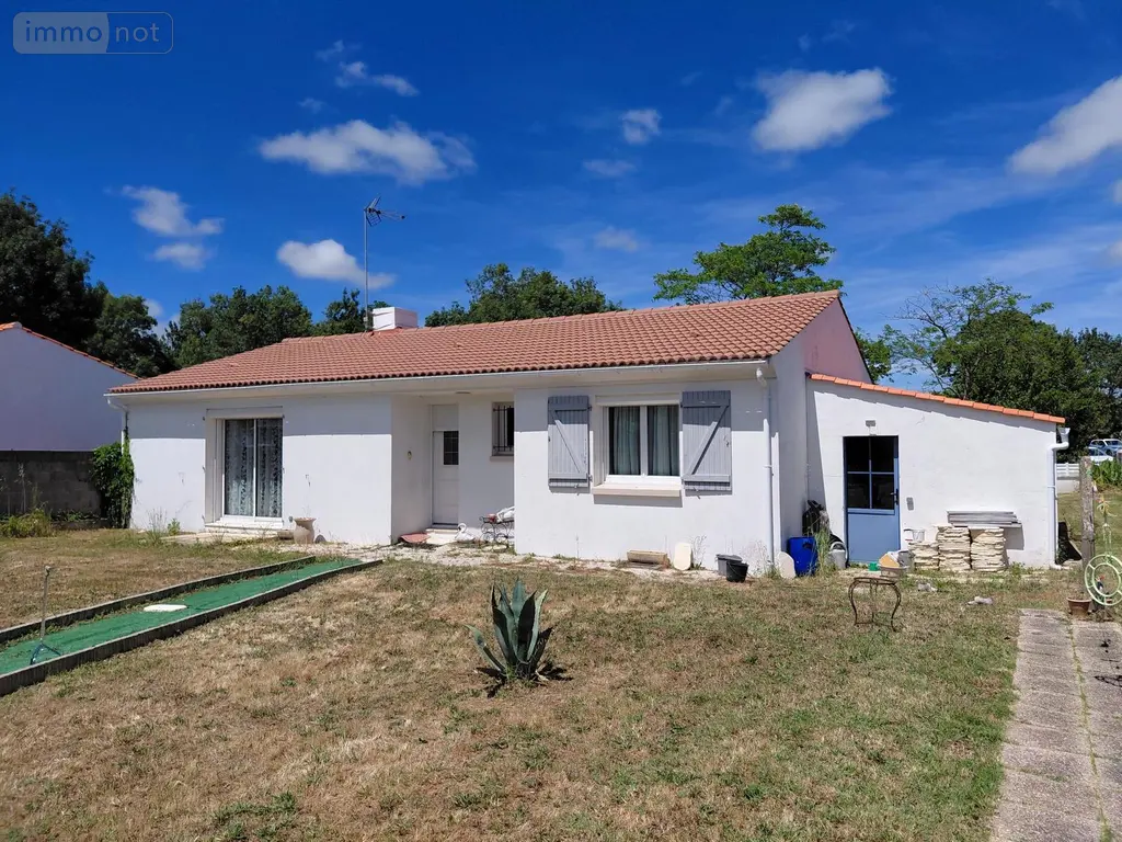 Maison a vendre Challans 85300 Vendée 85 104 m2 4 pièces 219300 euros VM5901-85092 003