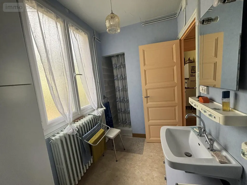 Maison a vendre Champs-sur-Tarentaine-Marchal 15270 Cantal 15 88 m2 5 pièces 83700 euros 126T-15029 004
