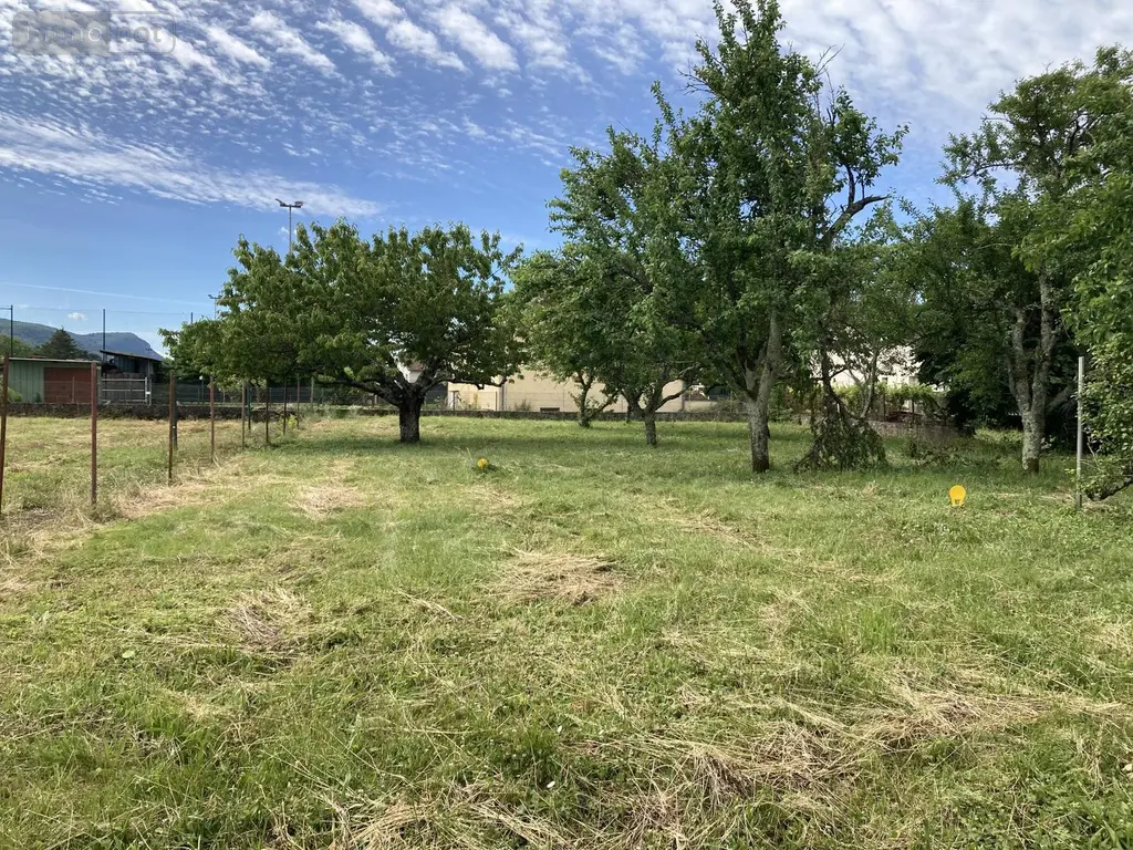 Terrain a batir a vendre Saint-Denis-en-Bugey 01500 Ain 01 135000 euros VT173-01032 003