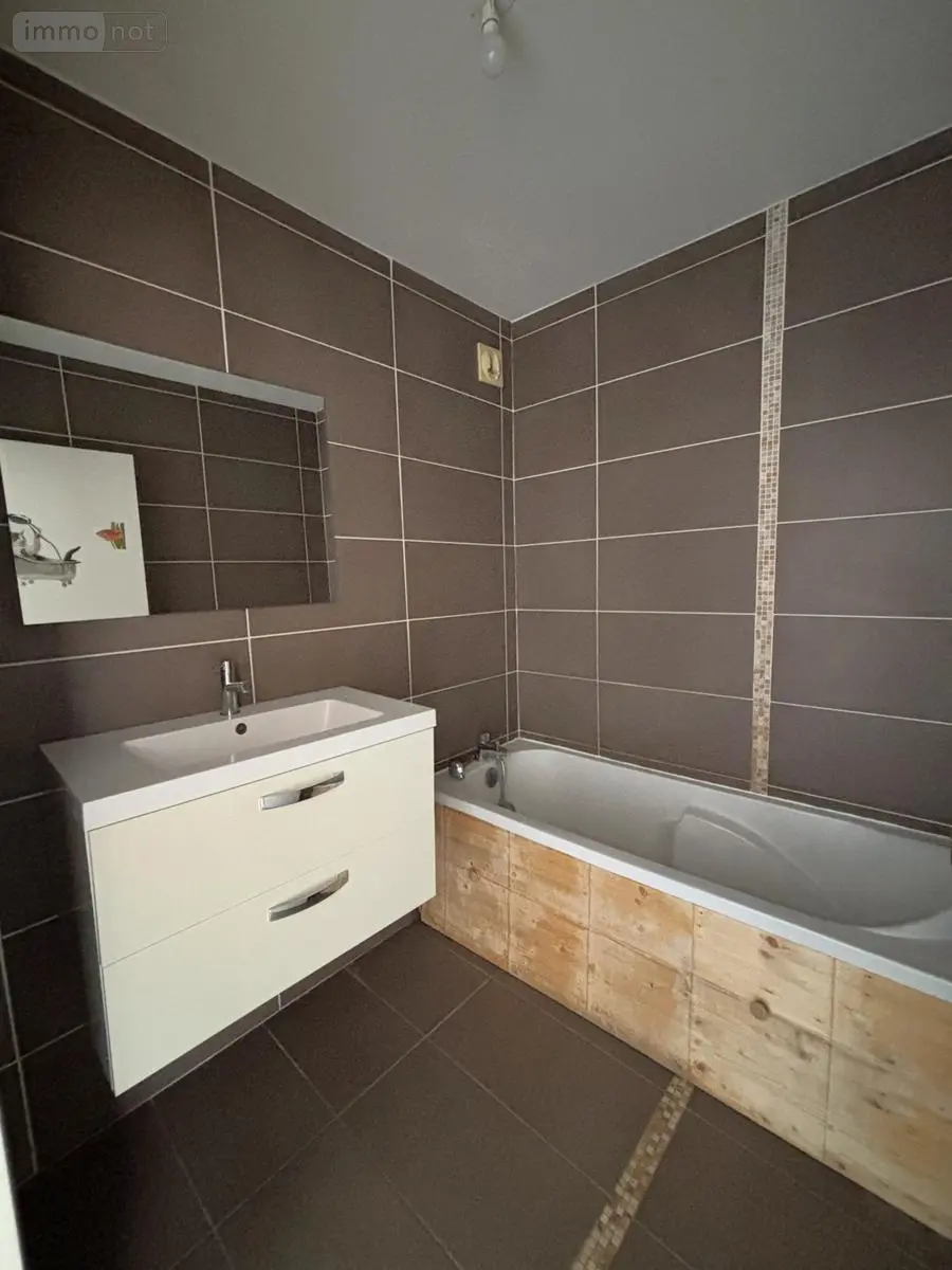 Appartement a vendre Ambérieu-en-Bugey 01500 Ain 01 79 m2 4 pièces 180000 euros VA2953-01032 007