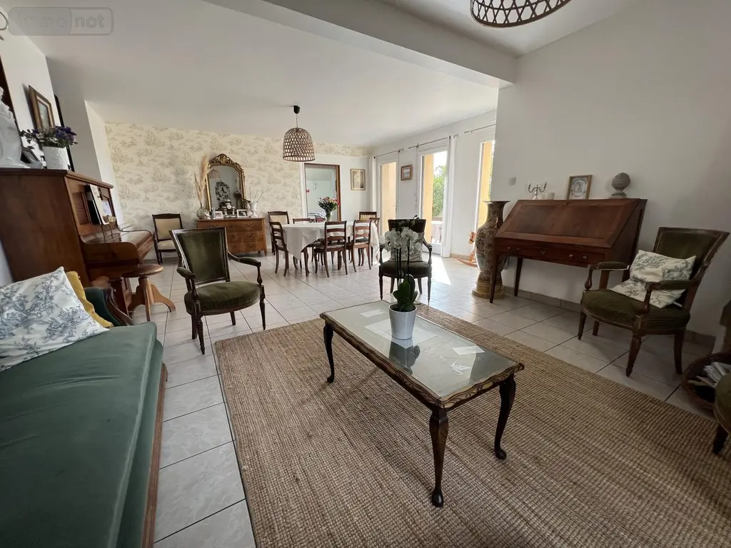 Maison a vendre Châteaugiron 35410 Ille-et-Vilaine 35 150 m2 7 pièces 389700 euros VM2535-35018 002