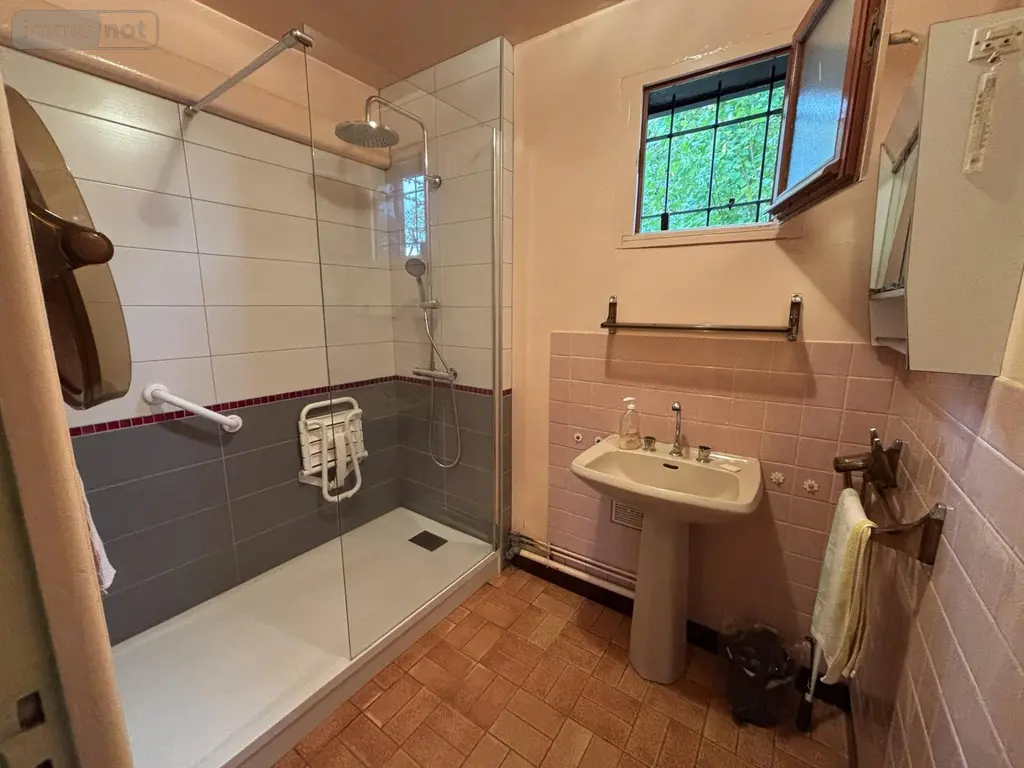 Maison a vendre Ydes 15210 Cantal 15 91 m2 5 pièces 74200 euros 129T-15029 009