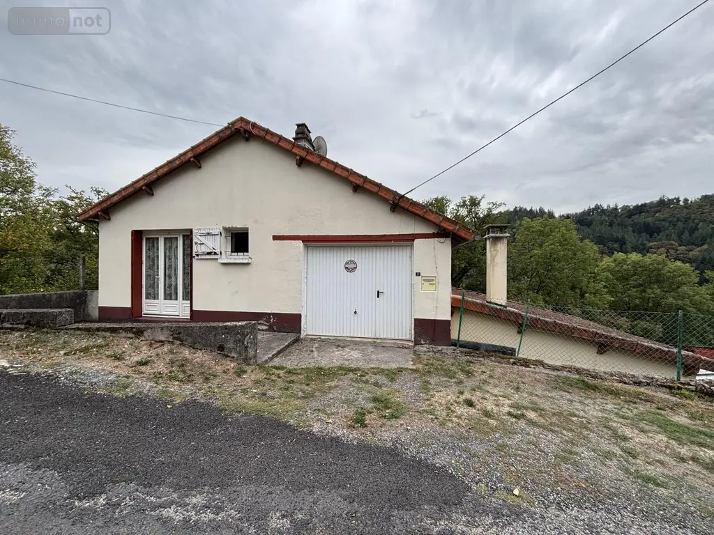 Maison a vendre Ydes 15210 Cantal 15 91 m2 5 pièces 74200 euros 129T-15029 011